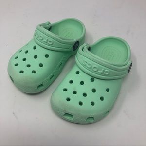 CROCS 7c toddler mint green classic crocs 0245 waterproof light pastel unisex